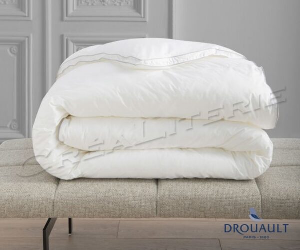 Couette-Tempere-Belle-Demeure-300-g-par-DROUAULT-03