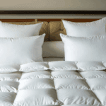 couette drouault méribel ultra light 120 g/m² naturel, en duvet de canard et oie traité anti acariens proneem® fabriquée en france.