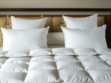 couette drouault méribel ultra light 120 g/m² naturel, en duvet de canard et oie traité anti acariens proneem® fabriquée en france.